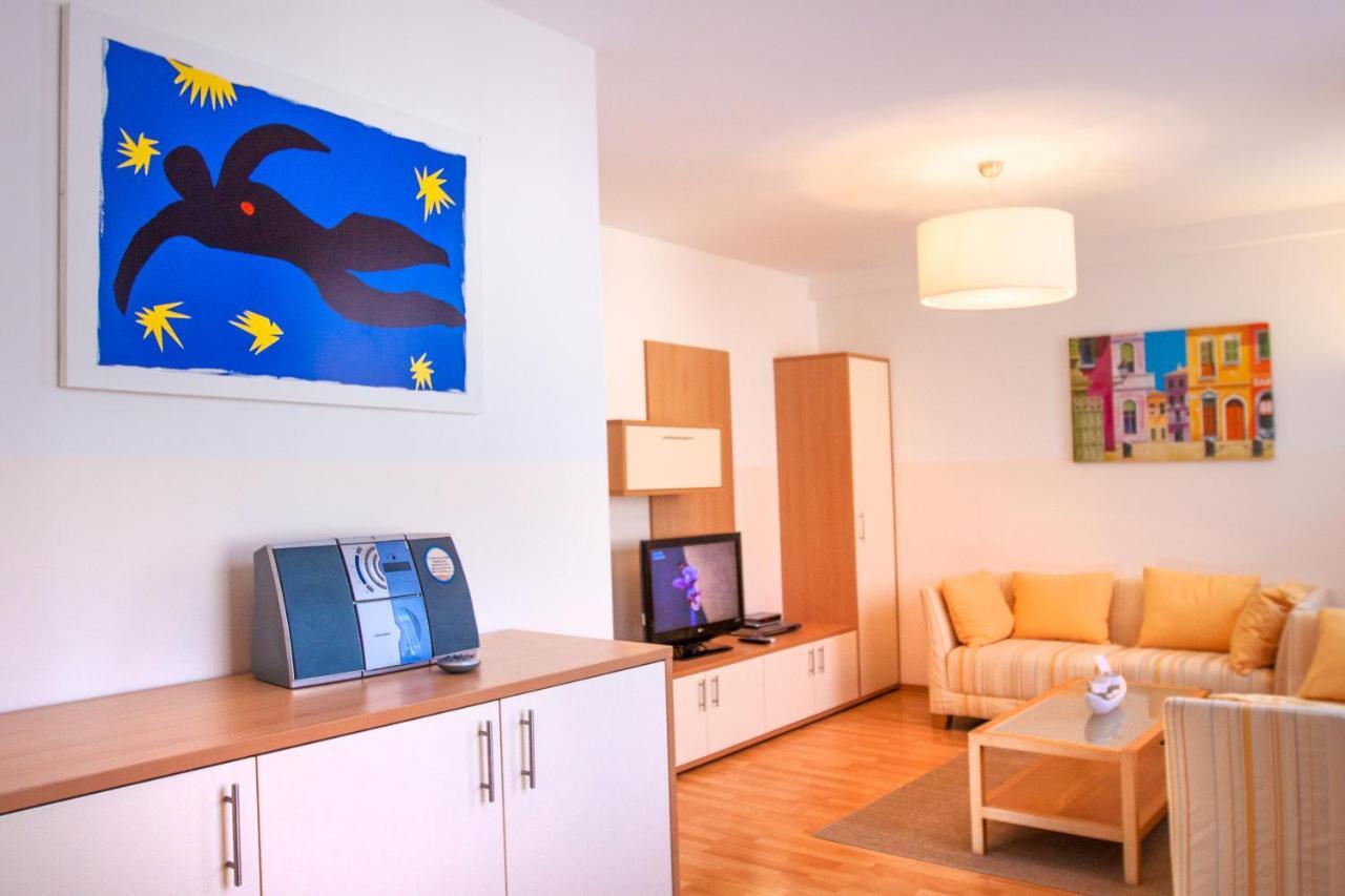 Riess Apartments Trambauerstrasse | Contactless Check-In Вена Экстерьер фото